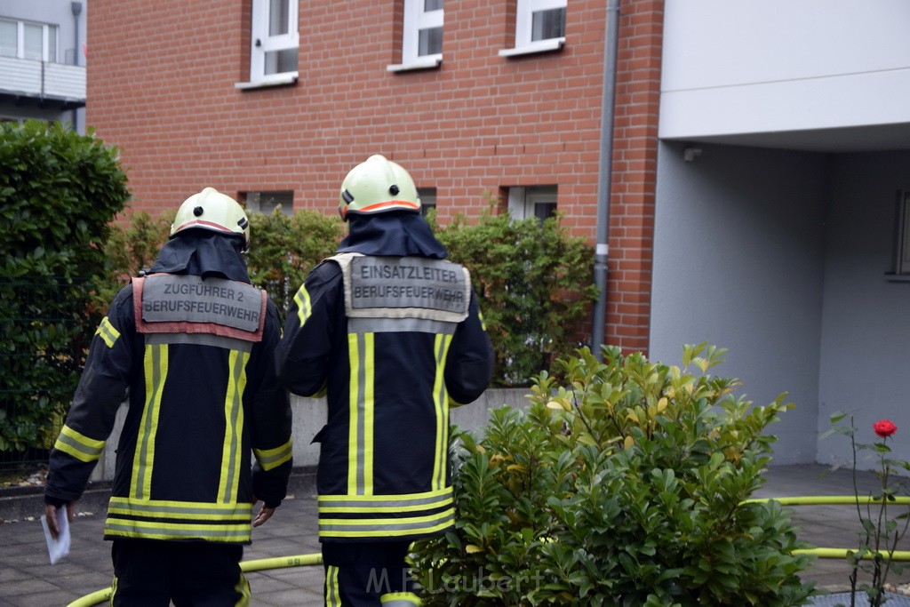 Feuer 2 Y Koeln Suerth Elisabeth Selbertstr P152.JPG - Miklos Laubert